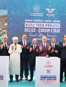 Çorum’da Tarihi Hızlı Tren Projesinin Temeli Bakan Uraloğlu Tarafından Atıldı