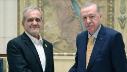 Cumhurbaşkanı Erdoğan, İran Cumhurbaşkanı ile Telefonda Görüştü
