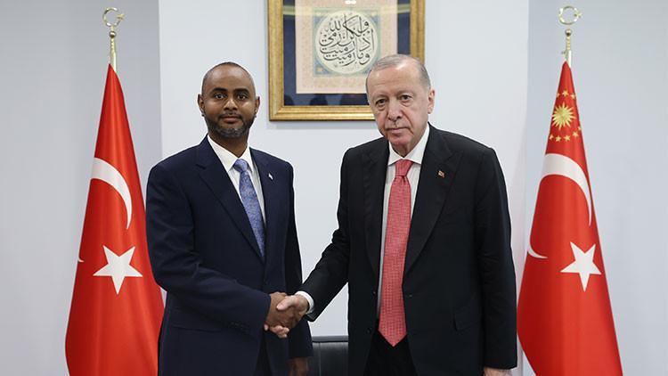 Cumhurbaşkanı Erdoğan, Somali Limanlar ve Deniz Ulaştırma Bakanı Nur'u Ağırladı