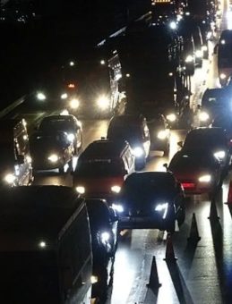 D-100 Karayolu’nda Kaza: Trafik Felç Oldu