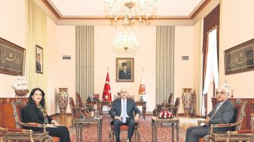 DEM Parti&rsquo;den Kurtulmuş&rsquo;a &lsquo;Ter&ouml;rs&uuml;z T&uuml;rkiye&rsquo; ziyareti