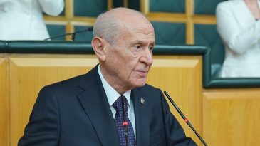 Devlet Bah&ccedil;eli 5 Ay Sonra Meclis K&uuml;rs&uuml;s&uuml;nde Konuştu: 'BM Derhal Kuvvet Kullanmalı, Su&ccedil;lular Yargılanmalıdır'