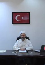 Diyanet İşleri Başkanı Erbaş, Cidde Havalimanı Ekip Başkanlığını Ziyaret Etti