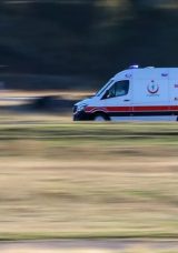 Diyarbakır’da feci olay: Baba kendisi ve 2 çocuğunu bıçakla yaraladı!