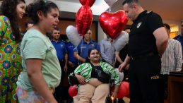 Doğuştan Felçli Zozan’a Polisten Bayram Hediyesi