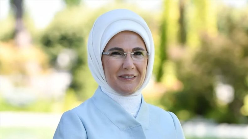 Emine Erdoğan, Türk Kızılay’a Kurban Bağışında Bulundu