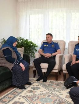 Emniyet Müdürü Baybaba’dan Şehit Annesine Ziyaret
