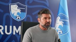 Erzurumspor FK’da Teknik Direktör Hakan Kutlu ile Ayrılık Yaşandı
