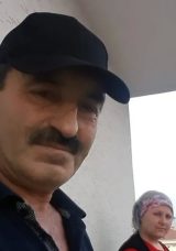 Eşini Odaya Kilitledi, Kurşun Yağdırdı