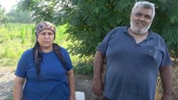 Eşinin Yerine Seçime Girdi, İlçenin İlk Kadın Muhtarı Oldu!