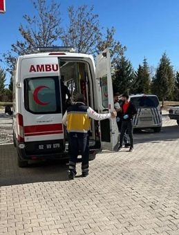 Eski Muhtarın Evine Ateş Açıldı: 2 Kişi Yaralandı!