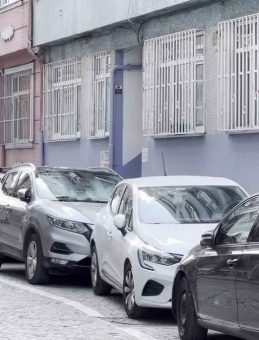 Fatih’te Şok Edici Olay: Polis Memuru Arkadaşını Katledip İntihar Etti!
