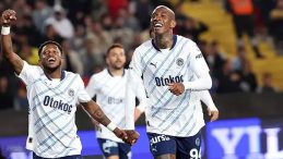 Fenerbahçe'de Sürpriz Ayrılık! İki Kulüp Birden Talip Oldu