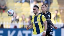 Fenerbahçe Ayrılığını Resmen Açıkladı!