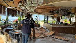 Fethiye’de Restoranın Tavanı Çöktü! Yaralılar Bulunuyor