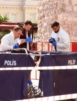Galata Kulesi’nden Düşen Genç Hayatını Kaybetti