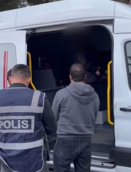 Göçle Mücadelede Kararlılık! Bayramda Nefes Almadan Denetim: 745 Kaçak Göçmen Yakalandı