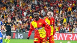 Göztepe, Dennis İçin Anderlecht’in Teklifini Yetersiz Buldu