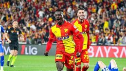 Göztepe’de Dennis’e Anderlecht Kancası!