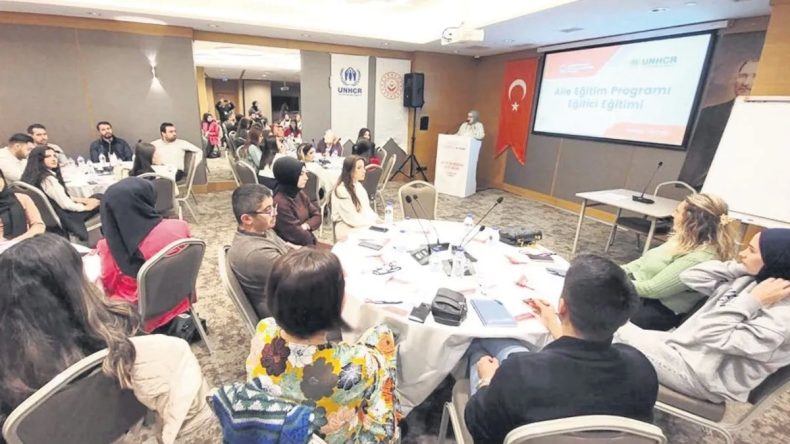 Güçlü Aile İçin 7.6 Milyon Kişiye Eğitim Verildi