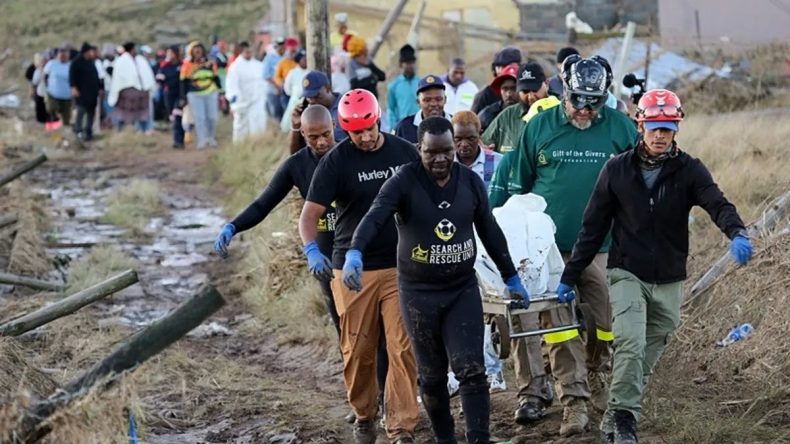 Güney Afrika’da Sel Felaketi: 90 Kişi Hayatını Kaybetti
