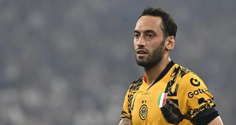 Hakan Çalhanoğlu İle İlgili Inter’den Önemli Açıklama!