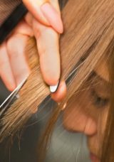 Hangi Saç Modeli Yüzü İnce Gösterir? Yuvarlak ve Kilolu Yüzleri İnce Gösteren Saç Modelleri
