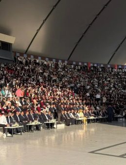 HKÜ’de Mezuniyet Coşkusu! Kalyoncu: Güçlü Devletler Güçlü Milletlerle, Güçlü Milletler de Bilgiyle Var Olur