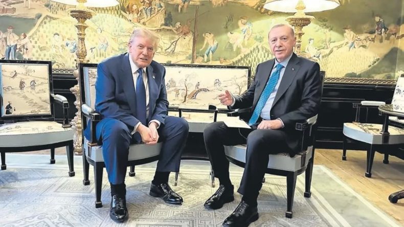 Hollanda'da Trump ile Erdoğan'dan Yapıcı Görüşme: Gazze'deki Kriz Çözülmeli