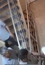 Hoşuma gitti diyerek terlik çalmıştı: 2 çalışan işten çıkarıldı!