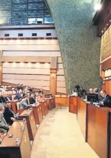 İBB’den Skandal Yurt Kararı! Yüzlerce Öğrenci Kapı Önüne Kondu