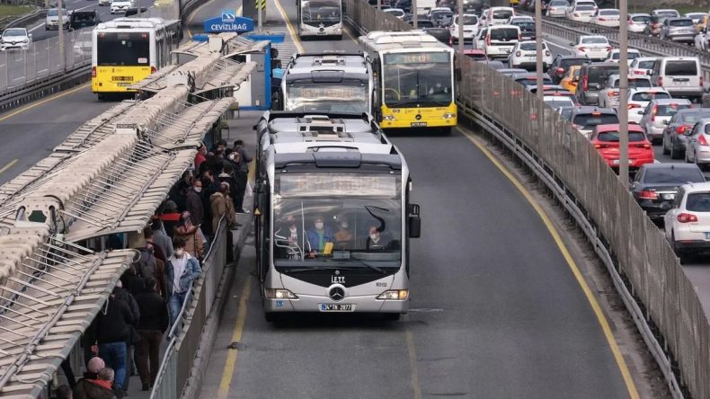 İBB’nin Toplu Ulaşıma Zam Teklifi Reddedildi