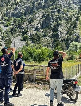 Ihlamur Toplarken Kayalıklardan Düşen Emekli Polis Hayatını Kaybetti