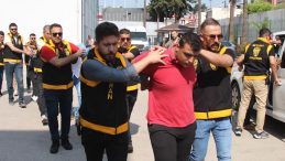 İnşaat Malzemesi Satışı Yapan İş Yerinin Bodrum Katı Kumarhaneye Dönüştürüldü