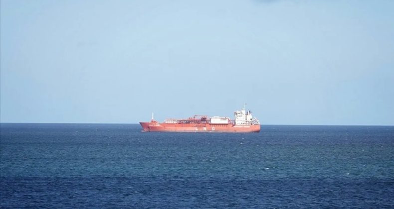 İsrail-İran Gerginliği Hürmüz Boğazı’nda Deniz Taşımacılığını Tehdit Ediyor