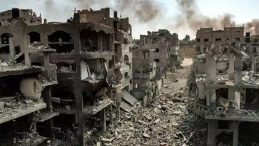 İsrail, kamp bombaladı: 7 kişi hayatını kaybetti