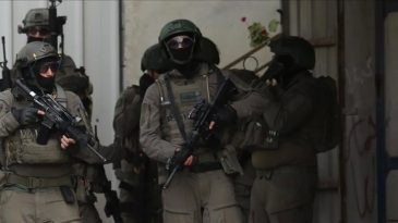 İsrail Polisi TRT Arapça’nın Ekipmanlarına Hayfa’da El Koydu