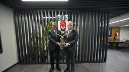 İstanbul Valisi Davut Gül, Beşiktaş’ı Ziyaret Etti!