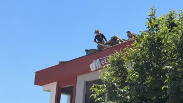 İstanbul'da Elektrik Akımına Kapılan İş&ccedil;i Ağır Yaralandı!
