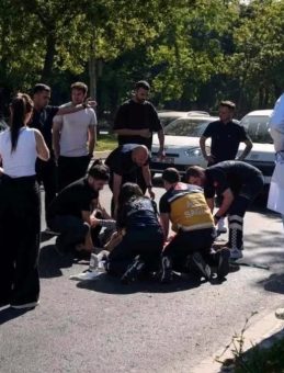 İstanbul'da yolun karşısına geçmeye çalışan yaşlı adama araç çarptı