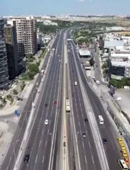 İstanbul’da Bayramın İkinci Günü Yollar Boş Kaldı