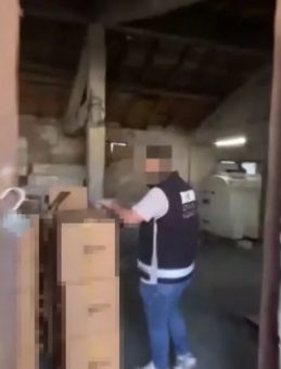 İstanbul’da Kaçak İçki Operasyonu: 19 Ton Sahte Alkol Ele Geçirildi