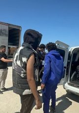 İtalya'ya Giden Yolda Yakalandılar: Karasu'da 3 Ka&ccedil;ak G&ouml;&ccedil;men Tutuklandı!