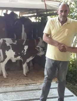 İyi niyetinin kurbanı oldu! “Babama neden çağırdın?” diyerek bıçaklandı