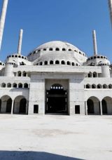 İzmir’in Bitmeyen Protokol Camisi İçin Umut Işığı