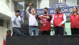 İzmir’de Grev 3. Günü Geride Bıraktı: Çöpler Birikmeye Devam Ediyor