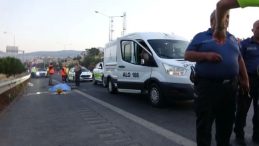 İzmir’de korkunç kaza! Genç motokuryenin ölümüne neden olan olay: Kaskı başından fırladı, 30 metre sürüklendi