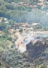 İzmir’deki orman yangınına havadan ve karadan müdahale