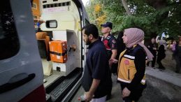 İznik Gölü’nde botta mahsur kaldı: 1 saat sonra kurtarıldı!