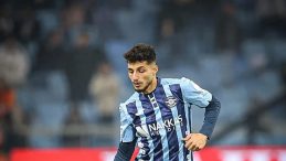 İzzet Çelik, Kayserispor’a Katıldı